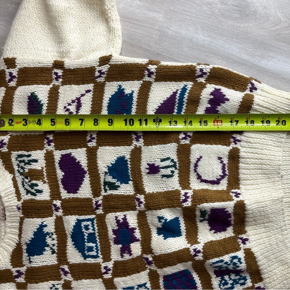 Patterned Cream and Brown Sweater - Picture 7 of 8
